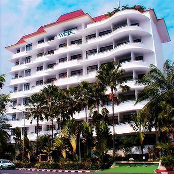 Weta International Hotel Surabaia Exterior foto